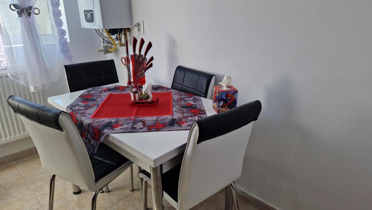 Best Apart Garii- Check In Independent Braşov Exteriör bild